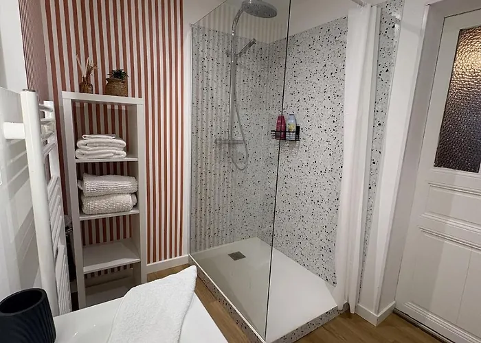 Neuf Design - Tram & Centre A Proximite Appartement